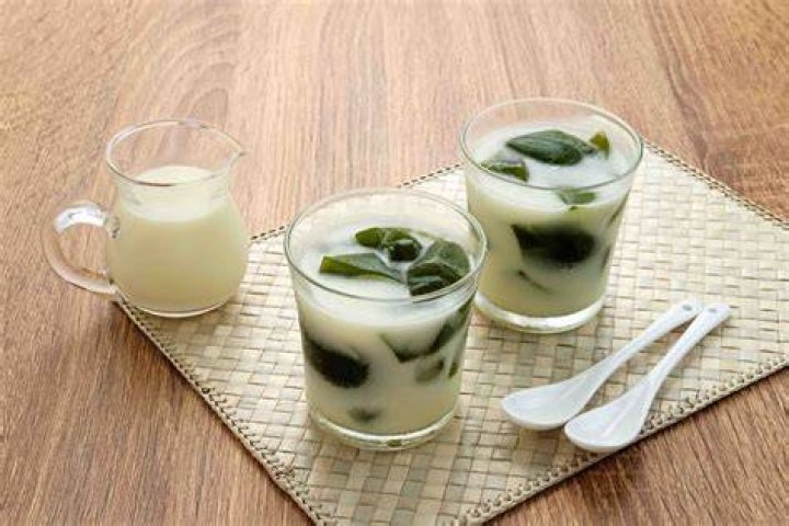 Exploring the Refreshing World of Es Nu: A Traditional Indonesian Beverage