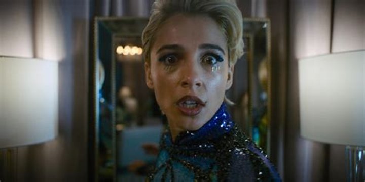 Exploring the Sensational Naomi Scott: A Look into Her Career and Controversies