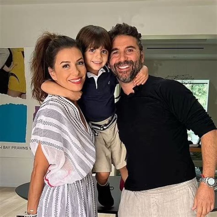 Exploring the Sisterhood of Eva Longoria: A Deep Dive into Her Family and Life