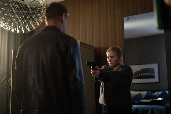 Exploring the Talents of Abigail Breslin and Aaron Eckhart: A Journey Through Their Careers