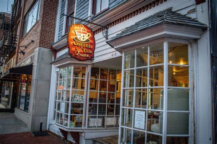 Exploring the Vibrant Scene at Trend Cafe Montclair NJ
