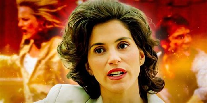 Exploring the World of Sitcoms with Jami Gertz