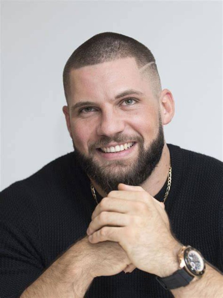 Florian Muteanu: A Rising Star in the World of Cinema