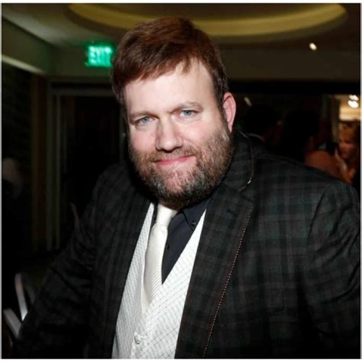 Frank Luntz: Is He Married?