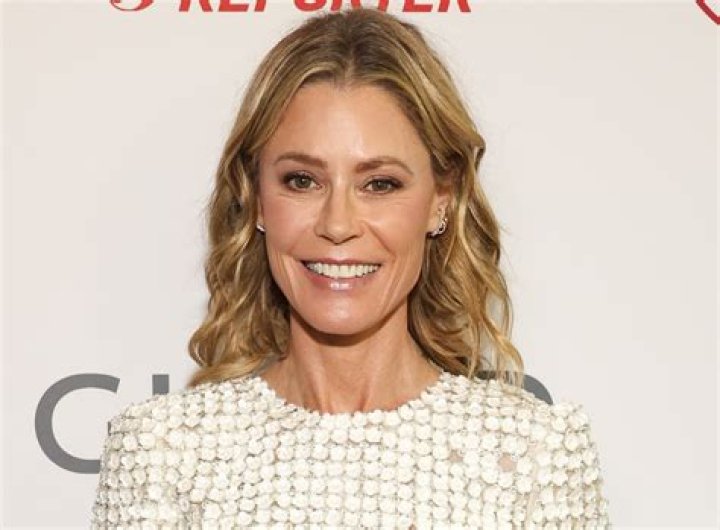 Get Fit Like Julie Bowen: The Ultimate Workout Guide