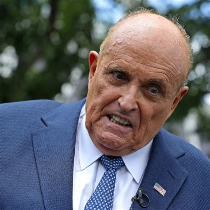 Giuliani Fights to Seal Lawyers' Exit: A Legal Battle Unfolds