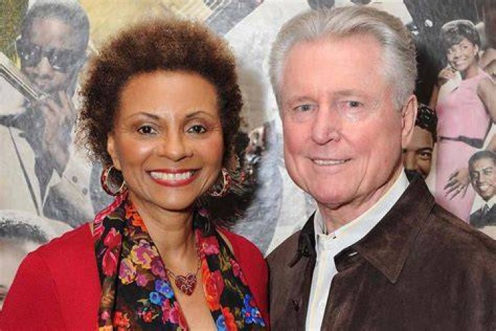 Grahame Pratt Net Worth: A Financial Overview