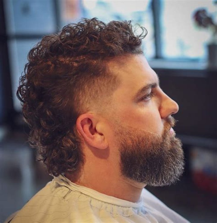 Hairstyles for Fat Men: The Ultimate Guide to Finding the Right Look