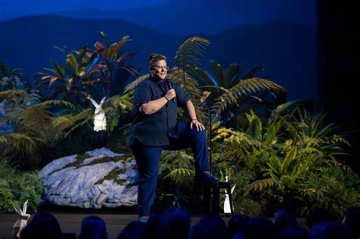 Hannah Gadsby: Wealth, Achievements, and More