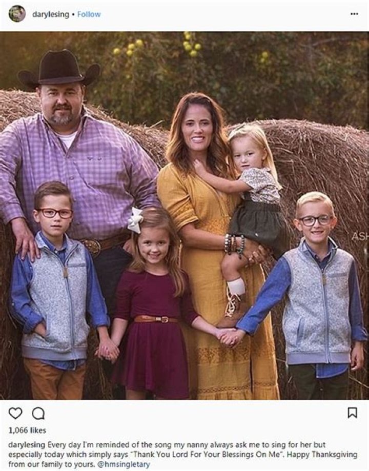 How Many Times Was Daryle Singletary Married? A Deep Dive into His Personal Life