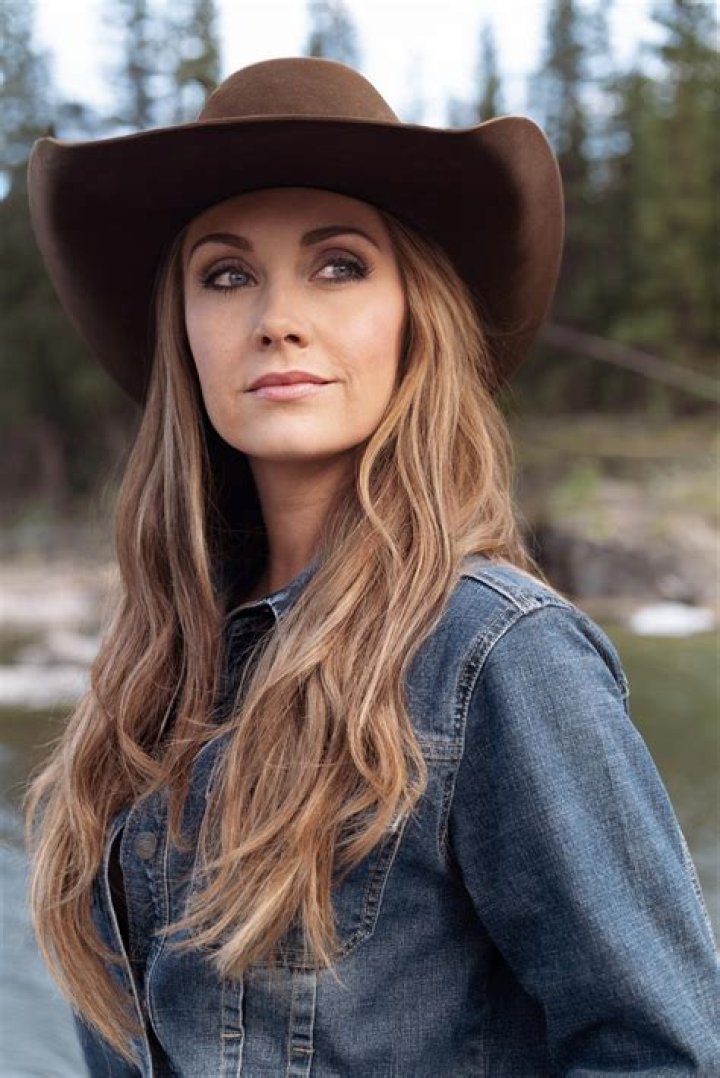 How Much is Amber Marshall Worth: A Deep Dive into the Star&rsquo;s Net Worth and Career