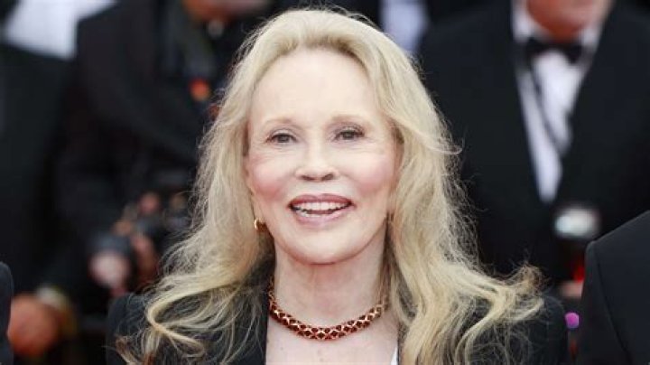 How Much Is Faye Dunaway Worth: An In-Depth Look at Her Net Worth and Legacy