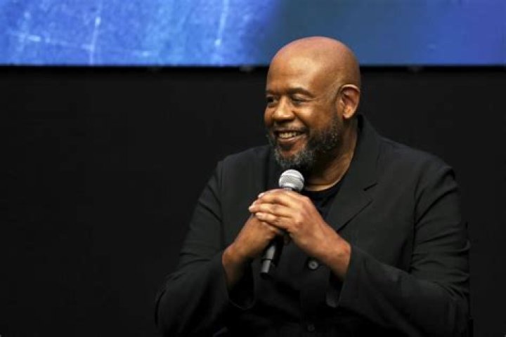 How Old is Forest Whitaker?