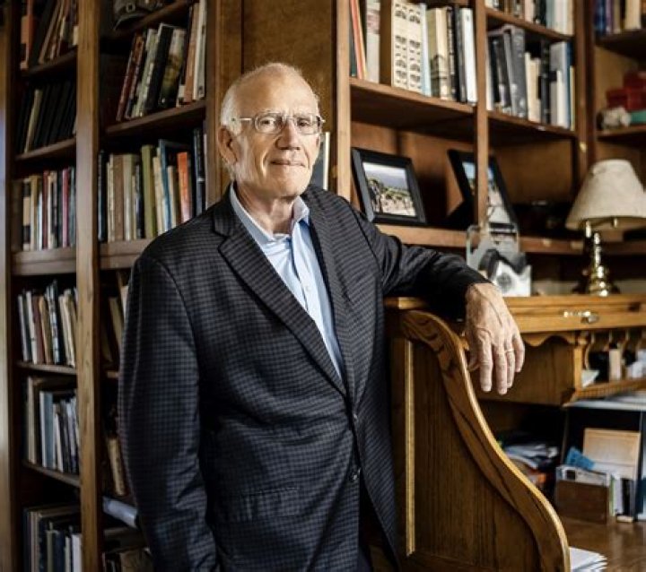 How Old is Victor Davis Hanson? Unveiling the Life of a Renowned Historian