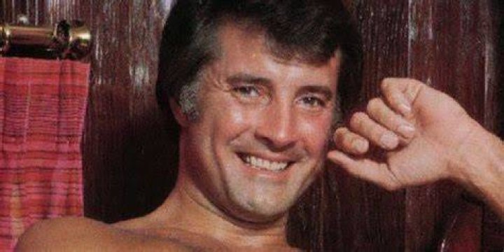 How Tall Is Lyle Waggoner? Discovering the Life and Legacy of a Hollywood Icon