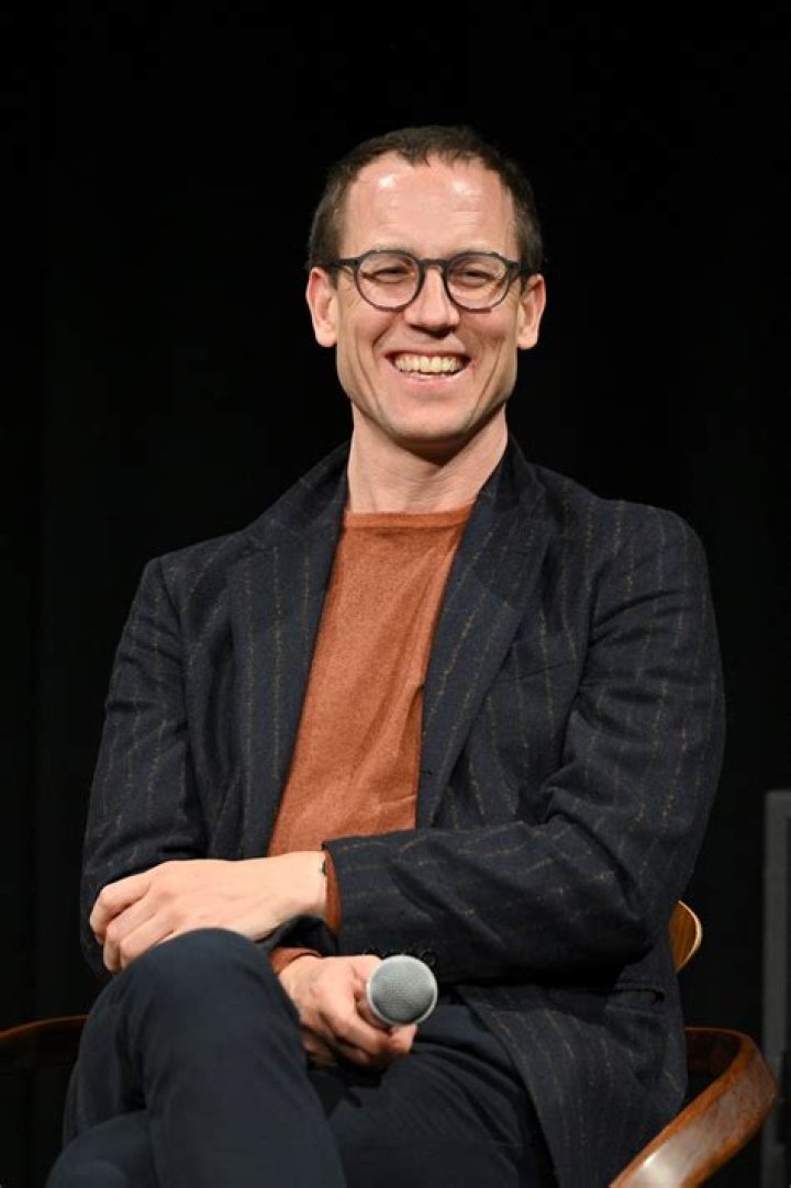 How Tall is Tobias Menzies? Discovering the Height of the Versatile Actor