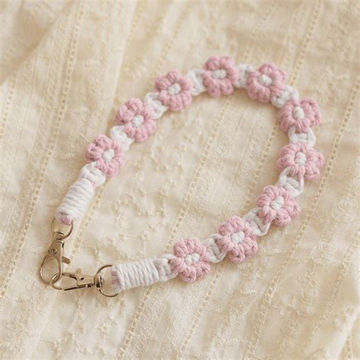 How to Make a Custom Hand Wrist Lanyard: A Step-by-Step Guide