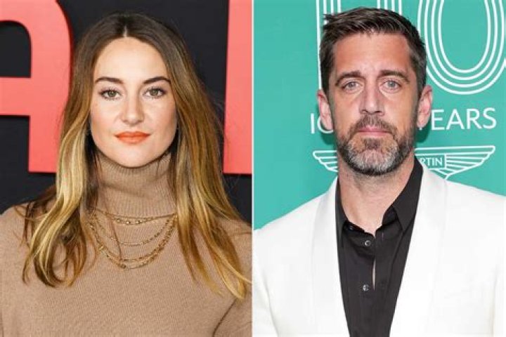 Insights into Aaron Rodgers Regrets Past Relationships: A Detailed Exploration