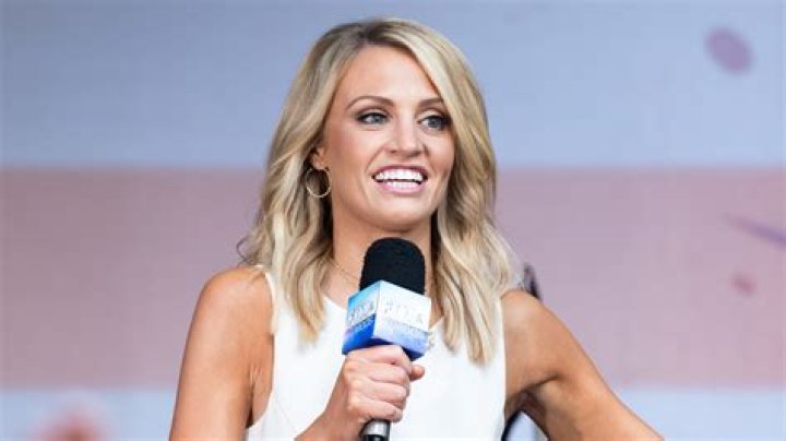 Insights into Carly Shimkus: Age, Biography, and More