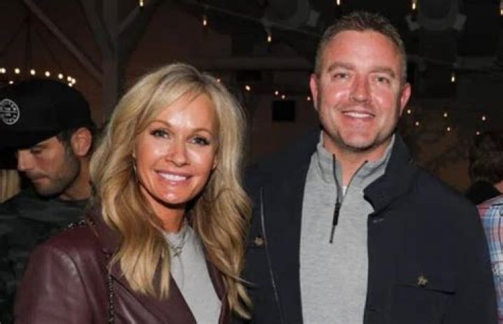 Is Kirk Herbstreit Married? A Deep Dive into His Personal Life