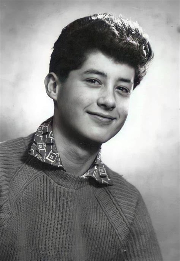 James Patrick Page III: A Comprehensive Biography of the Legendary Musician