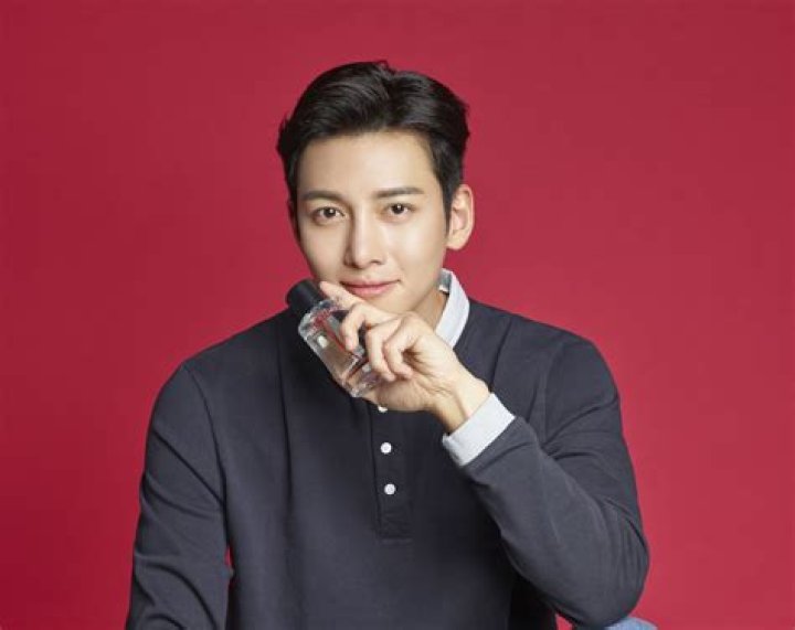 Ji Chang Wook: The Versatile Star of Korean Entertainment