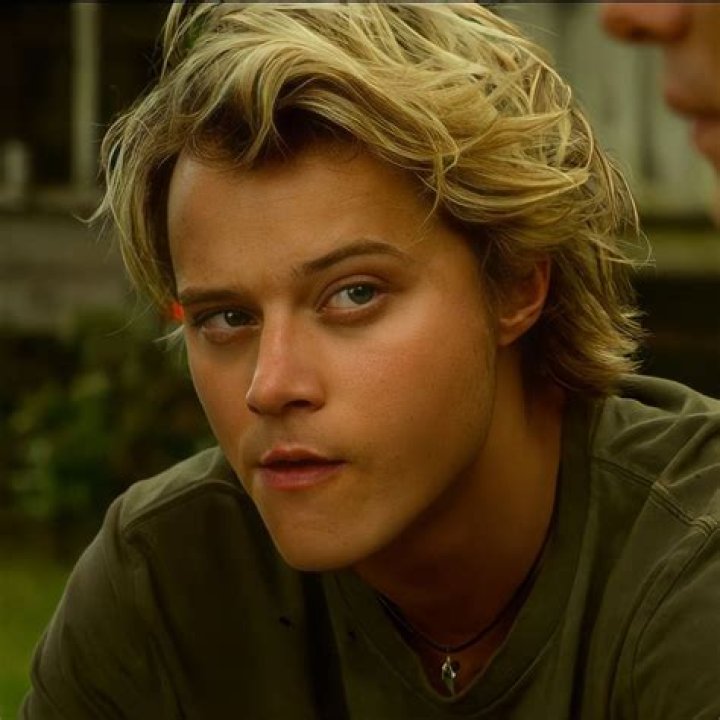 JJ Maybank: The Charismatic Actor from Outer Banks