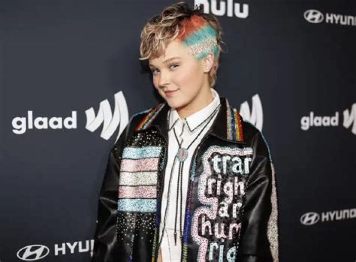 Jojo Siwa's Astonishing Net Worth 2022 Revealed