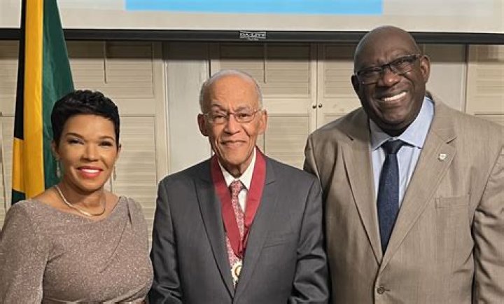 Kamala Big Family: A Deep Dive into the Lives of Kamala's Extended Family