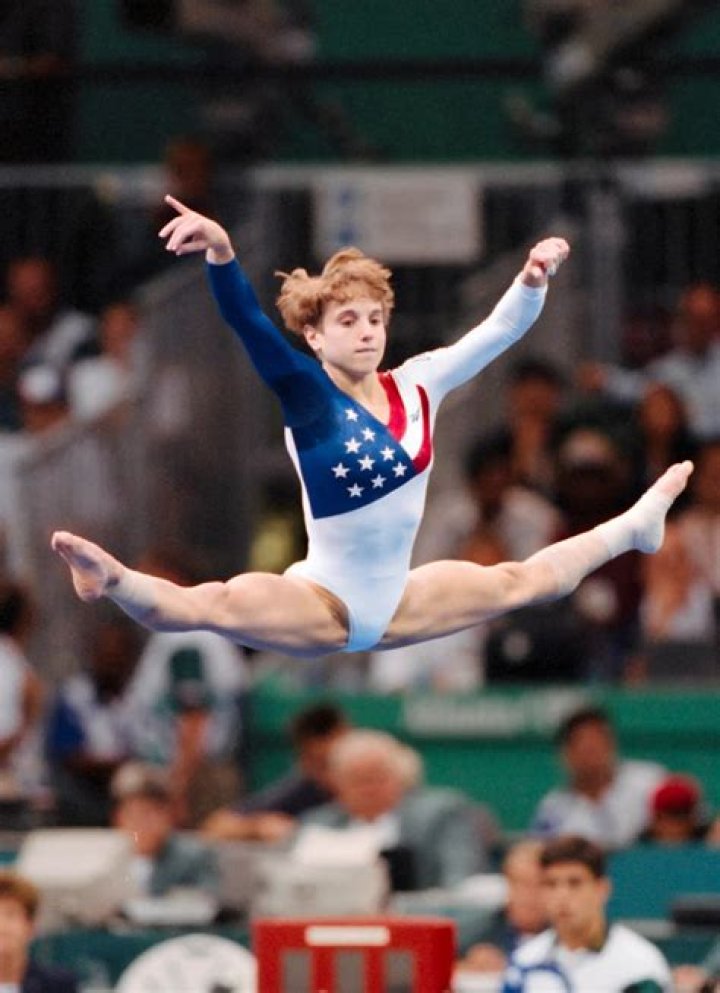 Kerri Strug: A Champion's Journey to Olympic Glory
