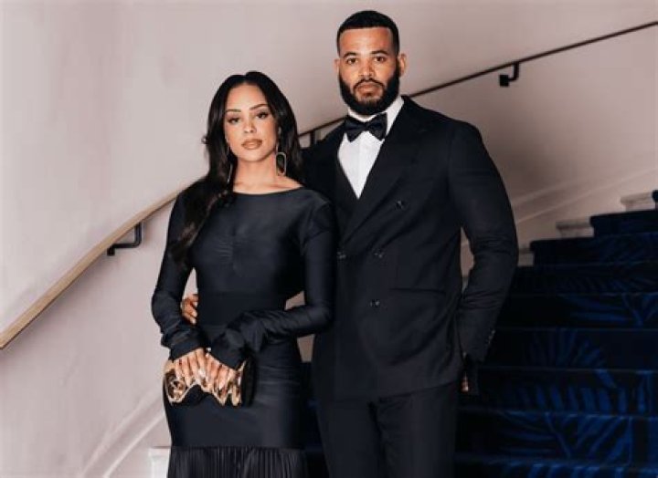 Kristy and Desmond Scott Net Worth: Financial Success in the Digital Age