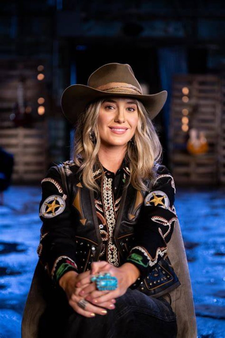 Lainey Wilson in Yellowstone: A Rising Star's Journey