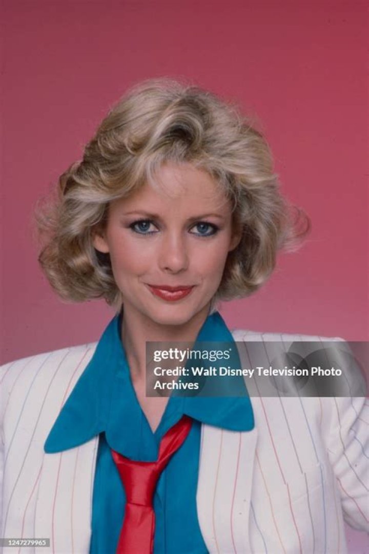 Learn All About: Dianne Kay