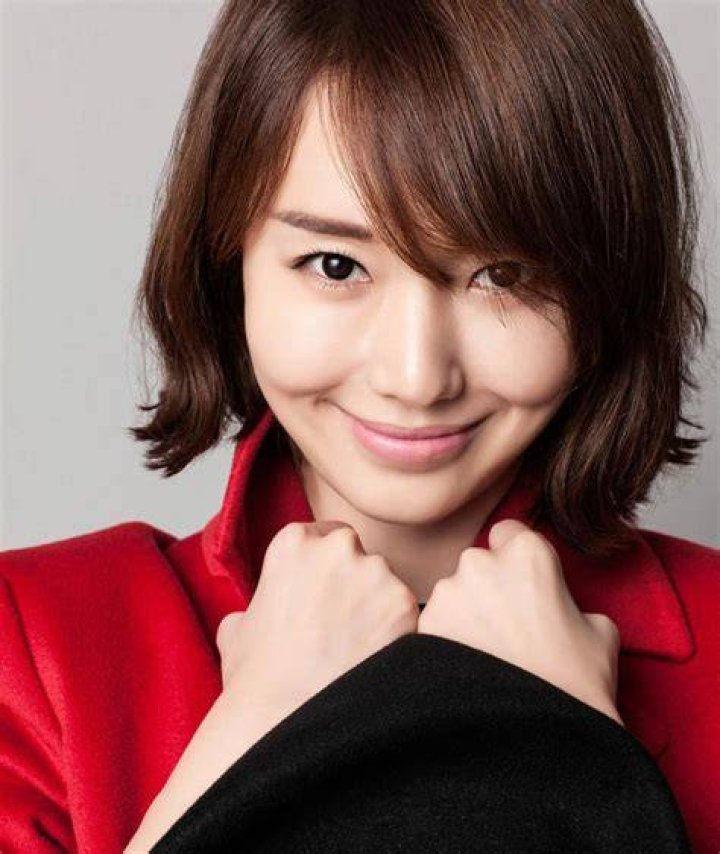 Lee Jung Hyun Husband: A Deep Dive into the Life of the Star and Her Partner