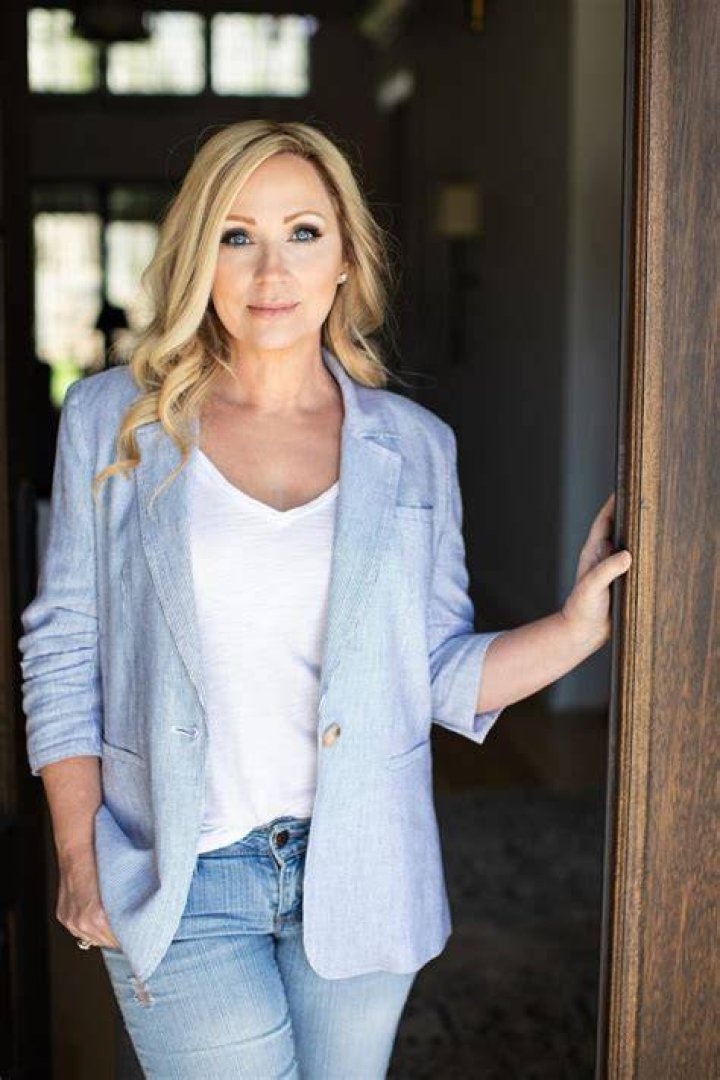 Leigh Allyn Baker Net Worth: A Comprehensive Look at Her Financial Success