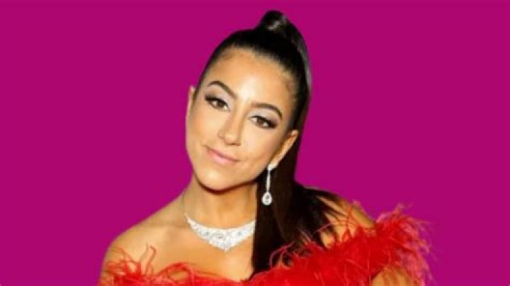 Lena The Plug Twitter: Unveiling the Social Media Sensation