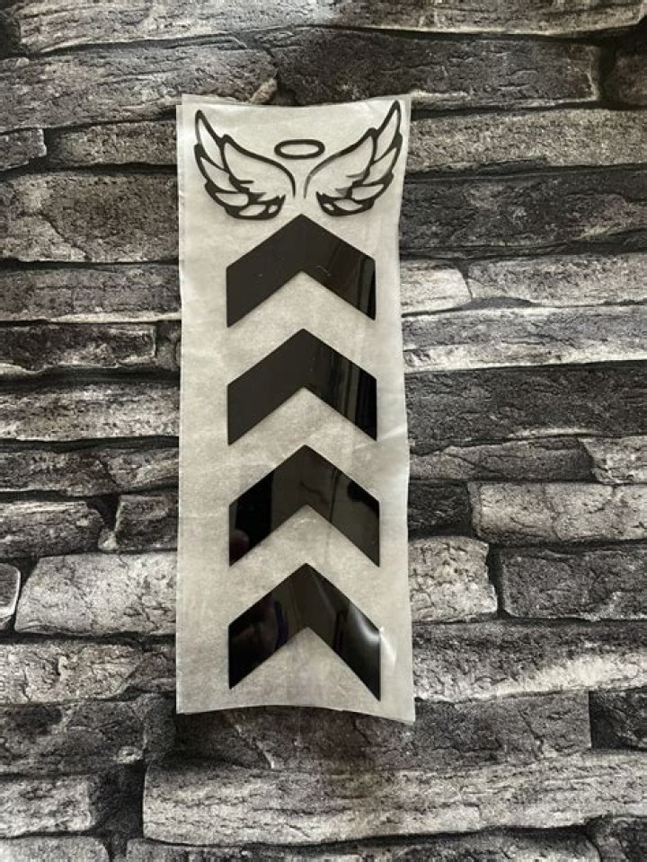 Liam's Arrow Tattoo: The Meaning Behind the Ink