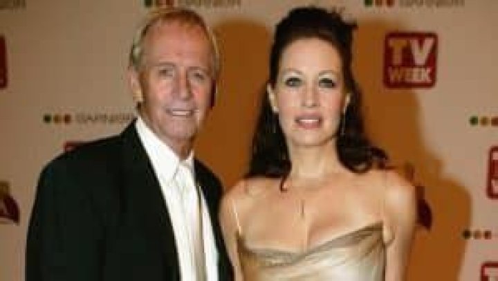 Linda Kozlowski: From Hollywood Stardom to Private Bliss