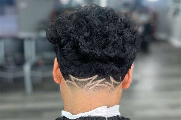 Line Designs for Haircuts: Elevate Your Style with Creative Hair Art