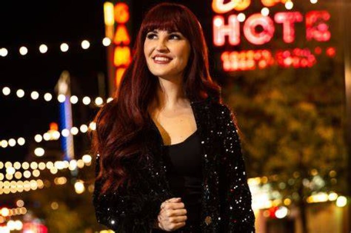 Lisa Marie Smith: The Rising Star of the Music Industry