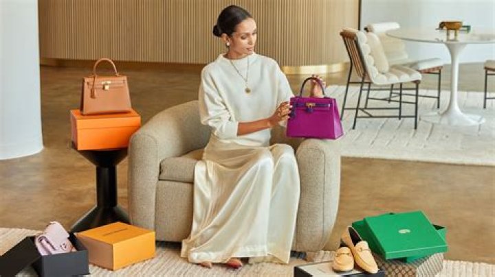 Luxury Personal Shopping: Elevate Your Style with Expert Guidance