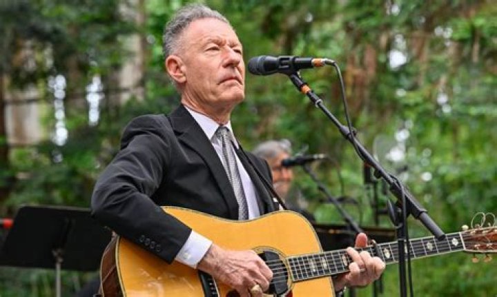 Lyle Lovett: The Multifaceted Talent of Country Music