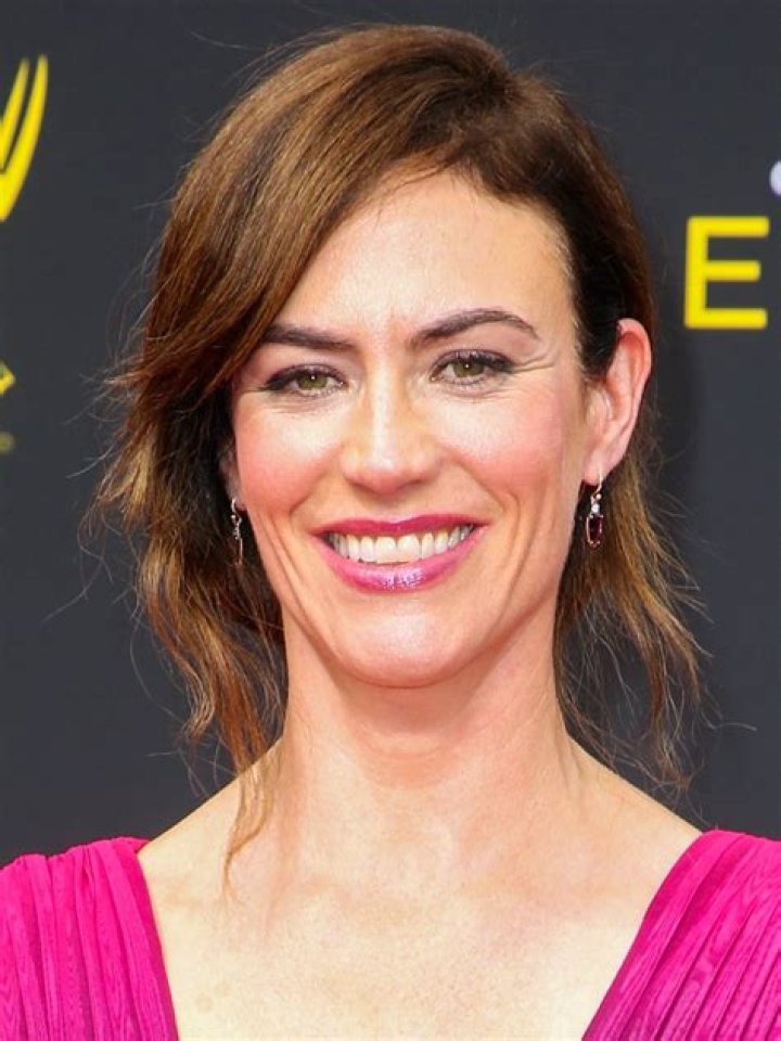 Maggie Siff Young: A Journey Through Her Early Life and Career