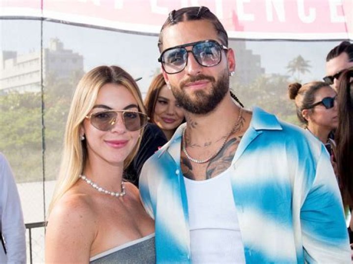 Maluma and His Girlfriend: A Deep Dive into Their Relationship