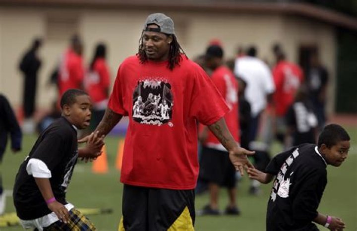 Marshawn Lynch Kids: A Comprehensive Look into the Family Life of the NFL Star