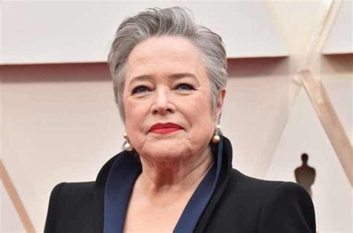 Meet Kathy Bates's Partner: Who Is She Dating Today?