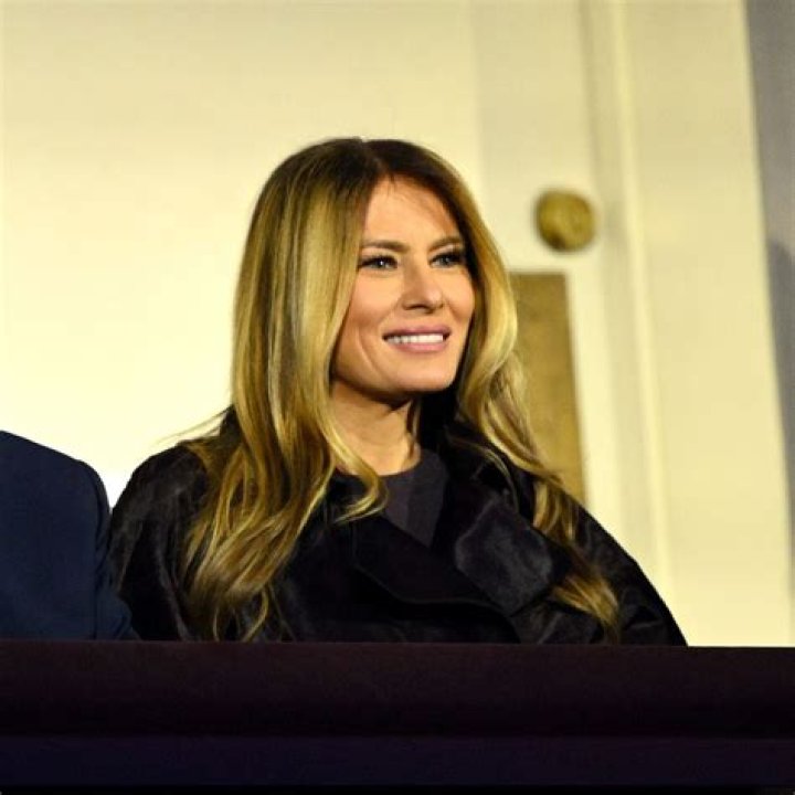 Melania Trump's Sleek Black Dress Reveal: A Stunning Fashion Moment