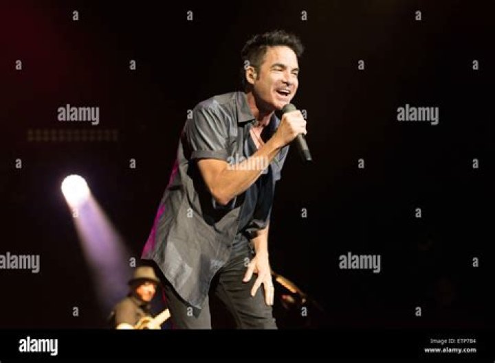 Mesmerizing Voice of Pat Monahan: The Singer of Train