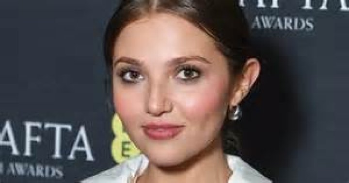 Mia McKenna Bruce Height: Everything You Need to Know About the Rising Star