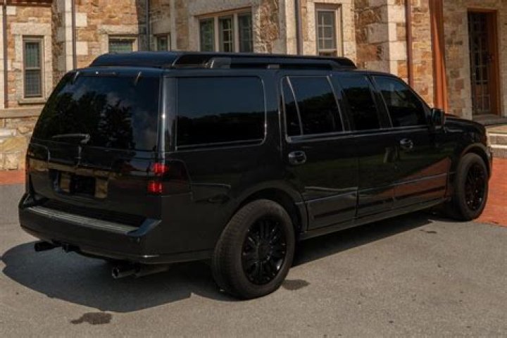P Diddy and the Lincoln Navigator: A Luxurious Ride